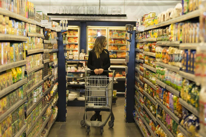 Tüketici güven endeksi ocakta aylık bazda arttı