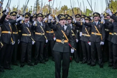 Teğmen Deniz Demirtaş'ın ihraç kararı iptal edildi