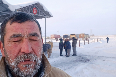 Türkiye'nin en büyük hayvan pazarı ağır kış şartları nedeniyle kapatıldı