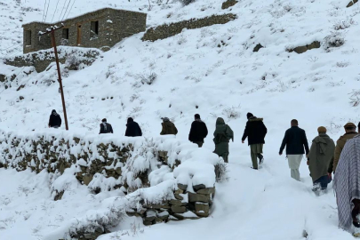 Afganistan'da kar ve yağmur felaketi: 61 ölü