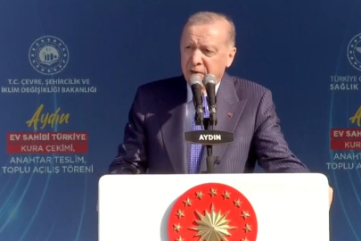 Cumhurbaşkanı Erdoğan'dan deprem bölgesi çıkışı: 3 yıldır neredeydin Özgür Efendi!