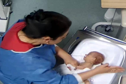 5 günlük bebeğe şiddet uygulayan hemşire teslim oldu