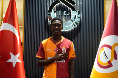 Galatasaray, Yaser Asprilla'yı kadrosuna kattı