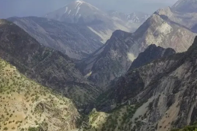 İran'da kayıp 4 dağcıdan üçünün cansız bedenine ulaşıldı