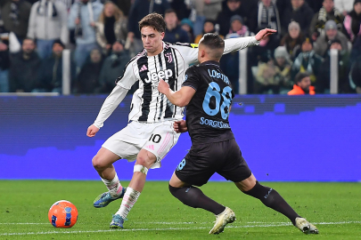 Juventus, Napoli'yi farklı mağlup etti