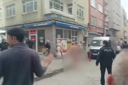 Samsun'da çıplak halde caddede dolaşan şahıs gözaltına alındı