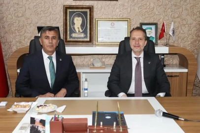 Yeniden Refah Partisi Kadışehri Belediye Başkanı Davut Karadavut'u ihraç etti