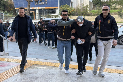 Alanya'da iki grup arasında çıkan kavgada 7 kişi yaralandı