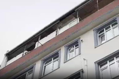 İstanbul'da aynı evden 3 ceset çıktı! Balkondan girince gördüler...