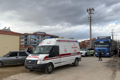 Manisa'da üç tekerlekli elektrikli bisiklet devrildi: 1 yaralı
