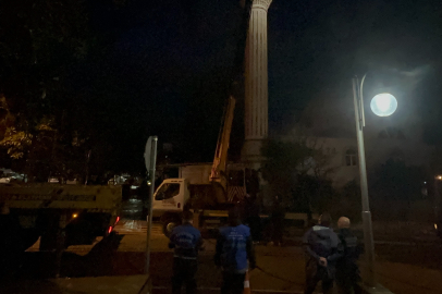 Muğla'da fırtınada zarar gören minarede çalışma başlatıldı