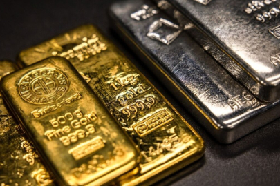 Altın ve gümüşte rekor üstüne rekor: 7 bin 100 lira sınırını aştı!