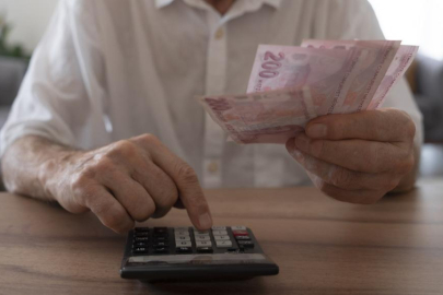 Emekli için kulislerde konuşulan rakam belli oldu! 2 Bakanlıktan çalışma...