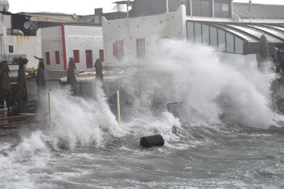 Meteoroloji'den 17 il için uyarı! Hem yağış hem fırtına geliyor...