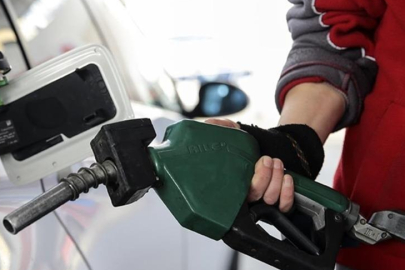 Zam geldi: Akaryakıt tabelasında değişim var!