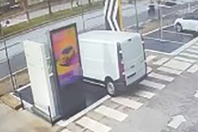 Antalya Alanya'da ölümle sonuçlanan trafik kazası güvenlik kamerasına yansıdı