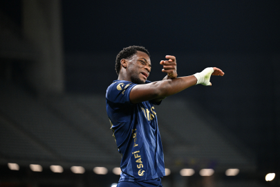 Jhon Duran transfer kararını Fenerbahçe'ye bildirdi