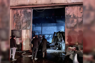 Kayseri OSB’de mobilya fabrikasında yangın