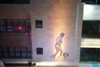 Afyonkarahisar'da yapay zeka kullanan dolandırıcılara operasyon: 17 gözaltı