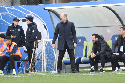 Bursaspor'un hocası Mustafa Er: Güvendim, risk aldım!