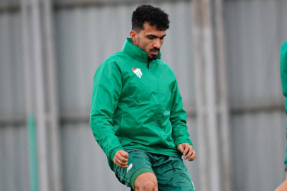 Bursaspor’un yeni transferi idmanda!