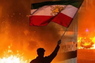 Trump'ın tehdidine İran'dan sert cevap: Eller tetikte bekliyoruz!