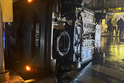 Mersin'de trafik kazası : 2 yaralı