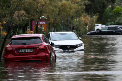 Meteoroloji'den kritik uyarı: Sel, su baskını ve fırtınaya dikkat