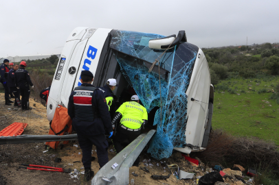 Antalya'daki otobüs kazasında hayatını kaybeden 3 gencin Akdeniz Üniversitesi öğrencisi olduğu ortaya çıktı
