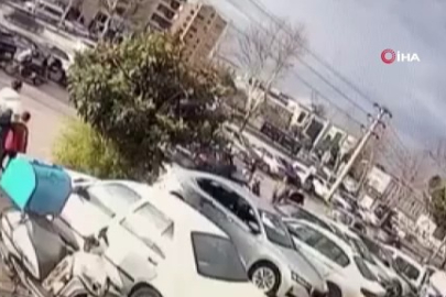 Bursa'da otomobil sürücüsü çarptığı motosikletliye küfür etti!