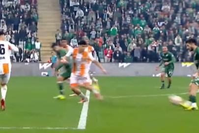 Bursaspor maçında ilginç olay! Bu nasıl ofsayt?