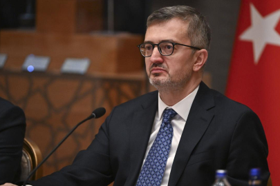 İletişim Başkanı Duran, yazar Alev Alatlı'yı andı