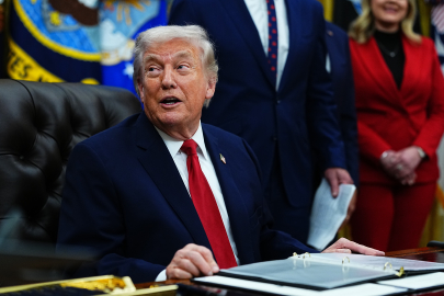 Trump: Hindistan, Rus petrolü alımını durdurmayı kabul etti