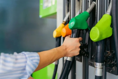 Akaryakıta zam geldi! Gece yarısı tabela değişti