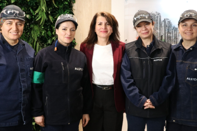 Bursa'nın kaynakçı kadınları Avrupa'ya gönderilen tren parçalarının yapımında görev alıyor