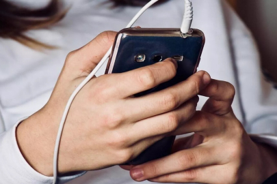 İspanya, 16 yaş altına sosyal medya yasağı getiriyor