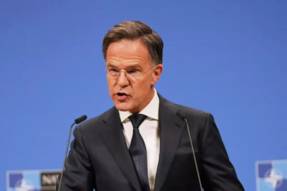 Rutte: Barış anlaşmasının imzalanmasının ardından NATO birlikleri Ukrayna'da konuşlanacak