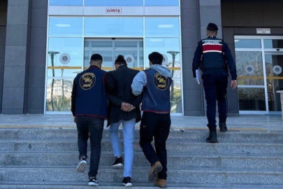Antalya'da 16 yıl kesinleşmiş hapis cezası bulunan firari hükümlü yakalandı