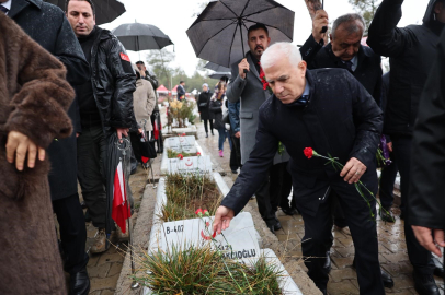 Mustafa Bozbey'den deprem bölgesine ziyaret