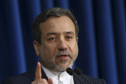 Arakçi: Diplomasiye iyi niyetle ancak haklarımızdan taviz vermeden gireceğiz