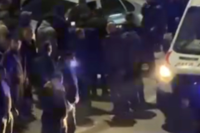 Bursa’da parkta silahlı saldırı: 2 kşi ağır yaralandı