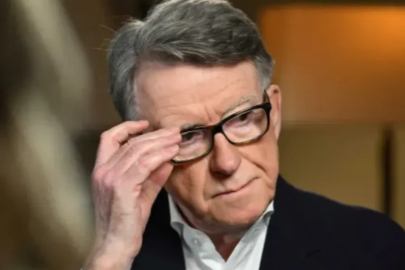 Epstein belgelerinde adı geçiyordu! İngiliz elçiye baskın