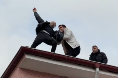 Konya'da çatıdan düşmek üzereyken son anda emniyet müdürü kurtardı