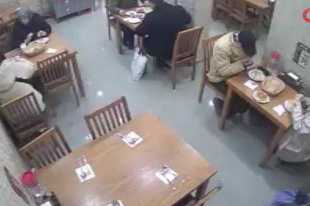 Bursa'da komiserden hayat kurtaran müdahale