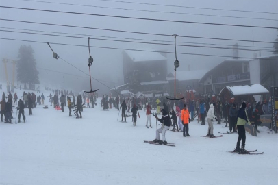 Bursa'da sömestrde Uludağ’a tatilci akını: 15 günde 47 bin araç geçiş yaptı...