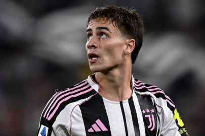 Kenan Yıldız, Juventus'la sözleşmesini uzatıyor
