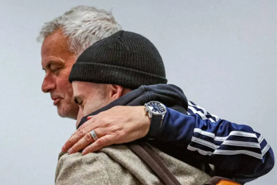 Mourinho'dan Rafa Silva kararı