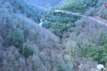 Bursa'da  yağmurlar, Sudüşen Şelalesi'ne hayat verdi