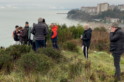 Düzce'de 3 gündür kayıp olan kadının eşyaları deniz kenarında bulundu