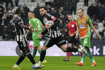 Kazanan yok: Beşiktaş 2-0 geriye düştüğü maçta puana razı oldu